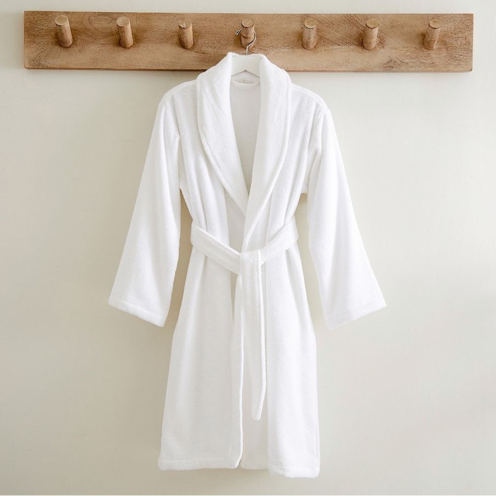 Pottery Barn White Robe